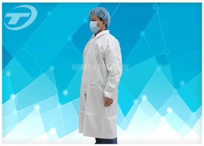 China White Lab Disposable Medical & Waterproof PE Visitor Coat 125 x 150cm for sale