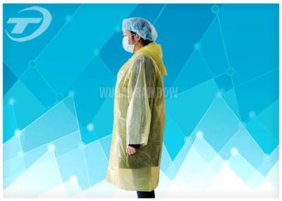 China PE  Visitor Disposable Medical Garments With Polyethylene Fabric CE Certificated for sale