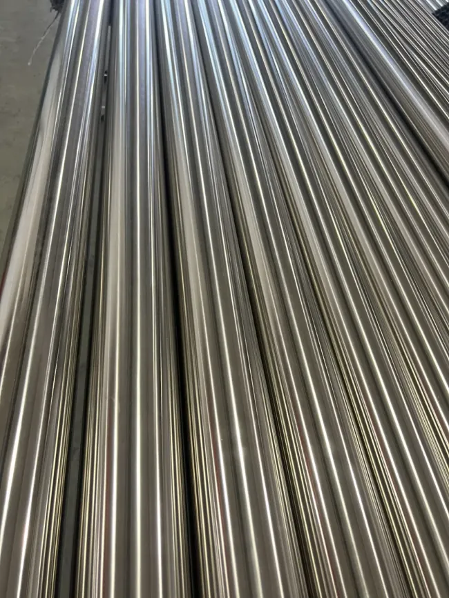 Stainless Steel Sanitary Pipe Round Bead Crushed Polished Welded for Pharmacy (HDP-001)