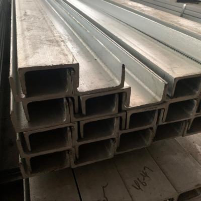 Chine Chanaux métalliques en acier au carbone Longueur 5-12m Résistant à la corrosion à vendre