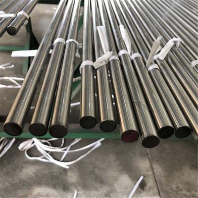 China Hot Rolling and Cold Drawing Process Peeled Bars of Stainless Steel with 18% Chromium zu verkaufen