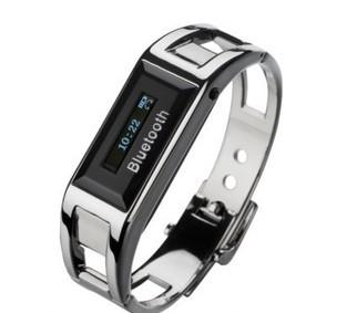 China 2014 the fashion wireless vibrating bluetooth bracelet for sale