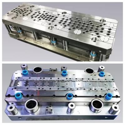 China Molde de estampado de marco de plomo IC de alta precisión con tratamiento de superficie de electroplataje en venta