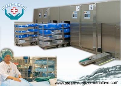 China Front Loading Sliding Door Hospital Steam Sterilizer With High Capacity Water Cooled Condenser for sale
