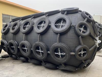 China Do navio de borracha pneumático da absorção de alta energia do para-choque do estilingue para-choques de flutuação de Yokohama à venda