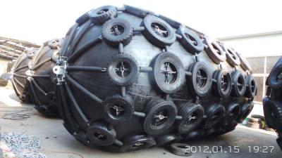 China Tyre Net Pneumatic Rubber Fenders Sea Guard Chain 0.08mpa Yokohama Marine Fenders for sale