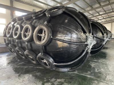 China Net Type Initial Internal Pressure 50kPa Ship to Ship Marine Rubber Fender for sale