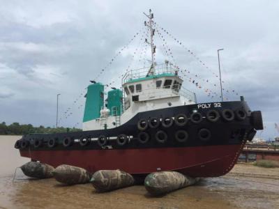 China Anti bolsa a ar de borracha inflável preta de alta pressão de Marine Lifting Barge Launching Airbags à venda