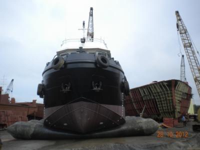 中国 ステンレス鋼の付属品の膨脹可能なゴム製 エアバッグの船のボートの重い持ち上がるエアバッグ 販売のため