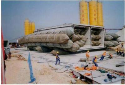 Chine Airbags de levage de flottement de bateau de sauvetage de Marine Salvage Airbags Black Vessels à vendre