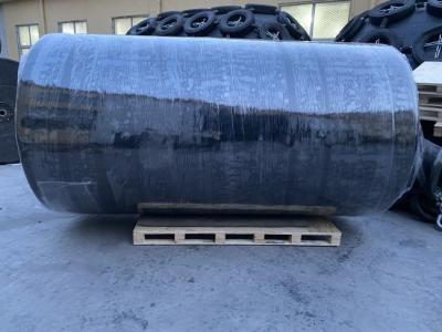 China Heavy Duty Foam Filled Fender for Offshore Platforms and Ship Berthing à venda
