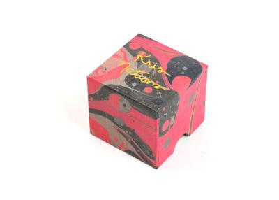 China Oil Painting Jewelry Cardboard Boxes Red Gold Stamping For Necklace for sale