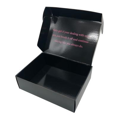 China Glossy Black Cardboard Corrugated Boxes , Foldable Kraft Paper Carton Box for sale