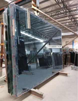 China Decorative Reflective Tempered Glass 2-19mm Float Glass With Transmittance for sale