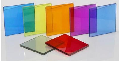 China Building Glass/Tinted/Reflective/Tempered Glass with Thickness & Size Customized en venta