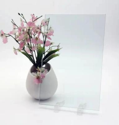 中国 High Quality Customized Size Nice Price Ultra Clear Float Glass 販売のため