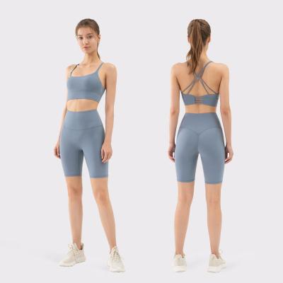 China V Shaped Yoga Set Clothes tummy control Breathable 2 Piece Shorts And Crop Top for sale