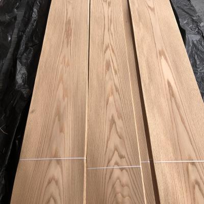China Factory sales of natural red oak veneer 0.3mm0.5mm1mm furniture, cabinet doors, walls, decorative wood veneer for sale