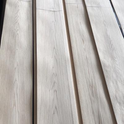 China FSC Reclaimed Wood Veneer Sheets For Walls Heatproof Harmless for sale