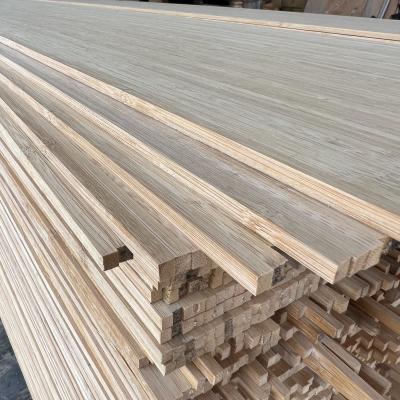 China Pisos de madera Láminas de madera contrachapada de bambú resistente al calor multipropósito en venta