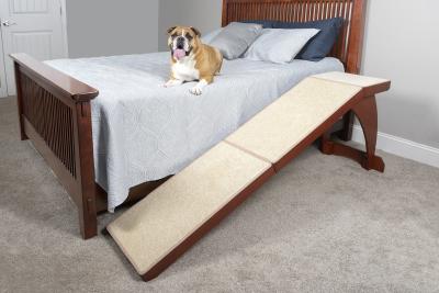 China Solid Wood S L Bed Ramp For Dogs Cats 70 Inch Long No Slipping for sale