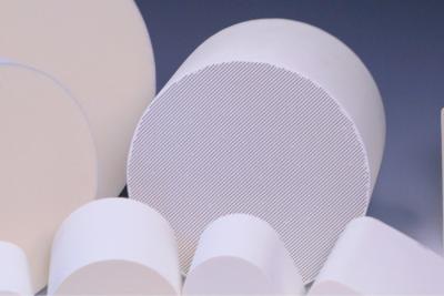 China Alumina Ceramic Substrate Diesel Ceramic Substrates , Honeycomb porous ceramic for sale
