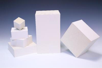 China VOC Monolithic Catalyst Support / porous Ceramic Substrate FOR car for sale