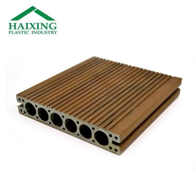 China Create Stunning Outdoor Spaces with Our Hollow Removable Decking 1.5 kg/m ASA Surface for sale