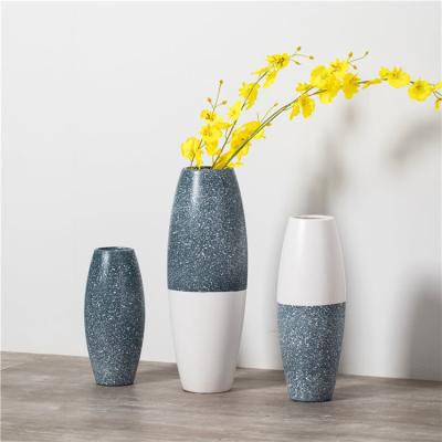 China Modern handmade ornament home decoration desktop flower vase craft elegant ceramic flower vase for sale