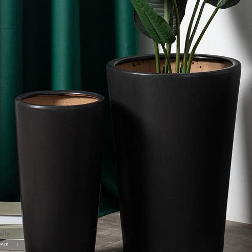 Quality Nordic style black modern home decoration indoor outdoor large garden decoration flower ceramic plant pots for sale