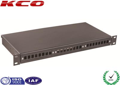 China La base 36 fijó la caja terminal de la fibra óptica, el panel de remiendo del soporte de estante 1U 2U ODF en venta
