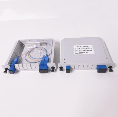 China SC/UPC Passive Fiber Splitters 1x2 1:2 Insertion Type LGX PLC Splitter for sale