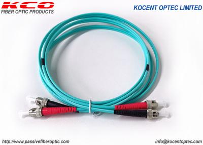 China Duplex con varios modos de funcionamiento de fibra óptica 10G del ST OM3 del cordón de remiendo del PVC LSZH de Aramid en venta