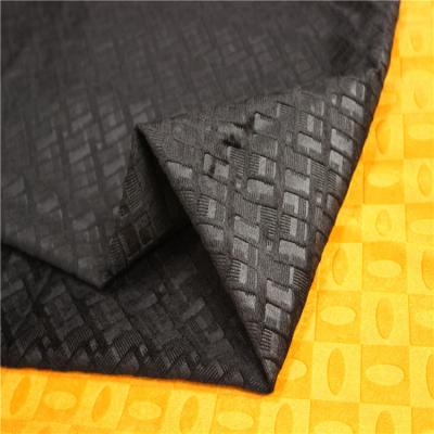 中国 承認される100つのポリエステルはさみ金のソファーの布の生地によってカスタマイズされるサイズSGS 販売のため