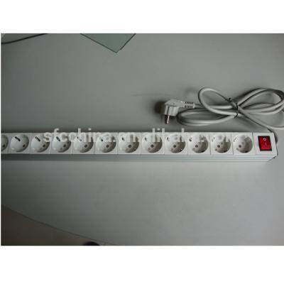 China Europeon Standard Aluminum Housing Power Strips, German Power Distribution Units and Extension Cords for sale