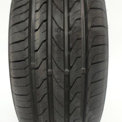 China Black Sidewall Steel Radial Truck Car Tyre 18in 205 65 R15 for sale