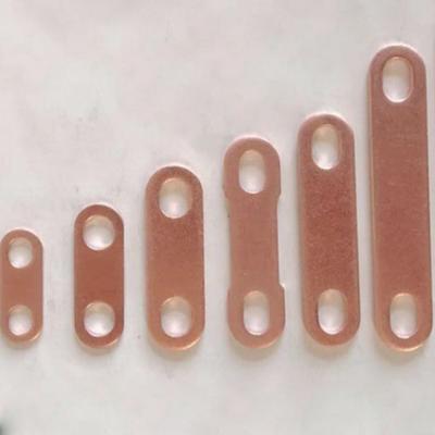 Chine Rangée de cuivre en laiton Jumper Copper Piece de morceau de connexion de batterie au lithium à vendre