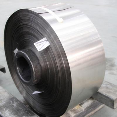 China Banda de acero endurecido confiable con superficie pulida para diversas industrias en venta