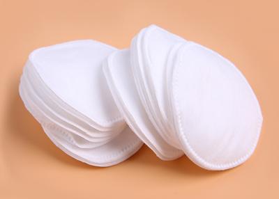 China Los cojines de algodón húmedos gruesos de la belleza certificaron el removedor orgánico del maquillaje del ojo del oído en venta