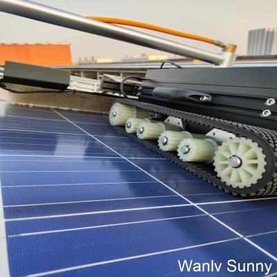 China Advanced Solar Panel Cleaning Robot for Cold Water Cleaning Process and Remote Control for sale