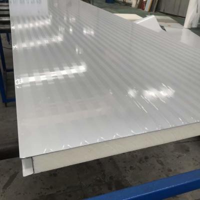 China Fabricante galvanizado aislado In Foshan del panel de bocadillo de la pared del poliuretano de la PU de la placa de acero del color en venta