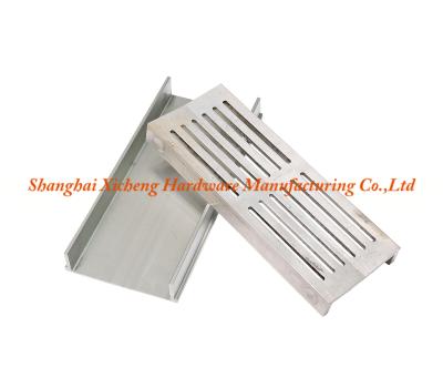 China Uso material de aluminio de la construcción del tamiz de las aguas residuales del color del llano del palero del piso en venta
