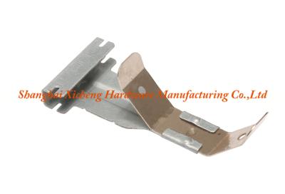 中国 ばねの調節可能な掛かる付属品が付いている堅いニッケル メッキの鋼鉄チャネルの予備品 販売のため