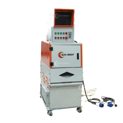 China Máquina de granulación de cables mini para el reciclaje de alambre de cobre Alta rentabilidad de la inversión en venta