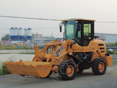 China Front 1.5 Ton Wheel Loader Wear Resistant Bucket 2400RPM 28km/H for sale