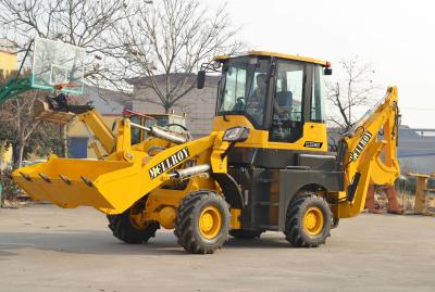 China Articulated Small Backhoe Loader MCLLROY MB20-25  2.5M Max. Digging Depth 2000kg Rated Load for sale
