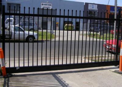 China Gray Black Steel Garden Fence , Tubular Picket Fence With Flat Top High Strength for sale