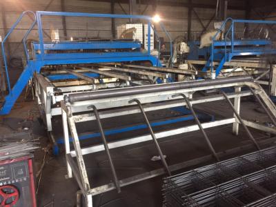 China Customized 3.2 Meter Width Welded Mesh Machine 30 - 50 Times Per Minute for sale