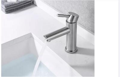 China Sus304 Single Tap Bathroom Faucet Wash Basin Mixer Faucet Corner Sink for sale