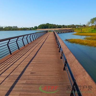 China Outdoor Non Slip 38mm Decking Boards Vertical Carbonized Bamboo for sale